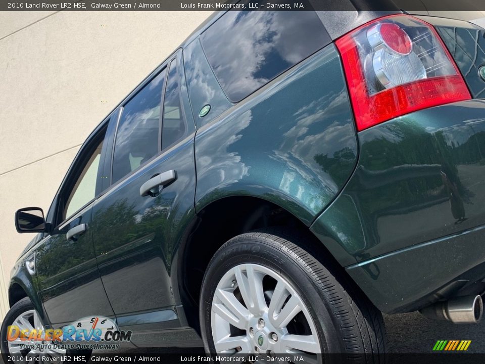 2010 Land Rover LR2 HSE Galway Green / Almond Photo #23