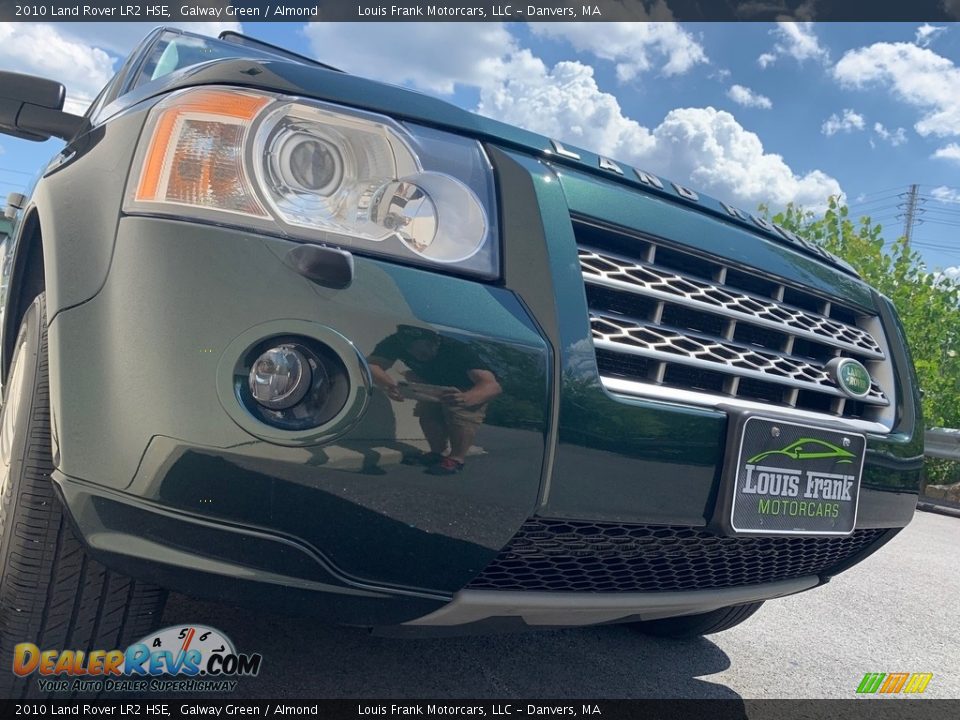 2010 Land Rover LR2 HSE Galway Green / Almond Photo #26