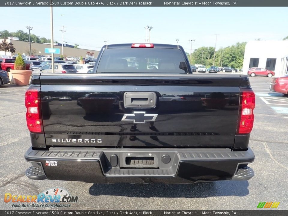 2017 Chevrolet Silverado 1500 Custom Double Cab 4x4 Black / Dark Ash/Jet Black Photo #6