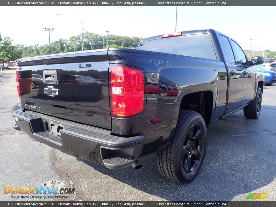 2017 Chevrolet Silverado 1500 Custom Double Cab 4x4 Black / Dark Ash/Jet Black Photo #7