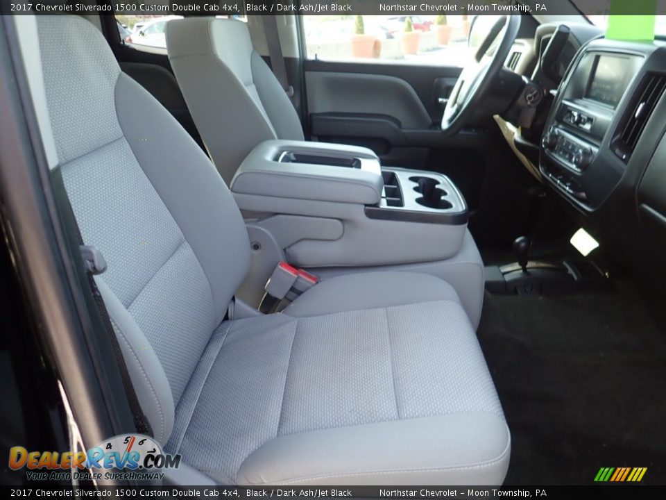 2017 Chevrolet Silverado 1500 Custom Double Cab 4x4 Black / Dark Ash/Jet Black Photo #14