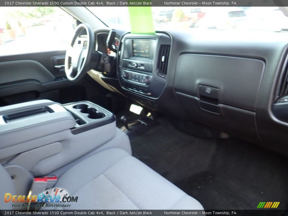 2017 Chevrolet Silverado 1500 Custom Double Cab 4x4 Black / Dark Ash/Jet Black Photo #15