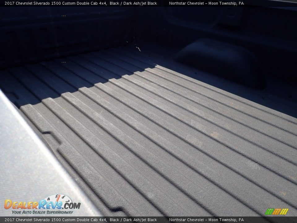 2017 Chevrolet Silverado 1500 Custom Double Cab 4x4 Black / Dark Ash/Jet Black Photo #19
