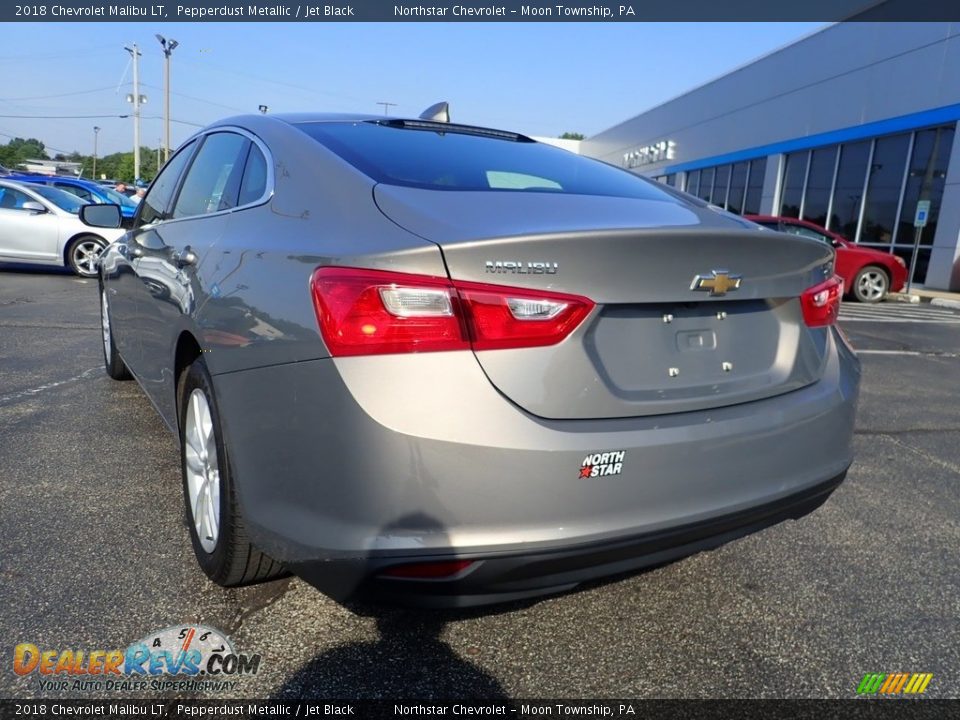 2018 Chevrolet Malibu LT Pepperdust Metallic / Jet Black Photo #5