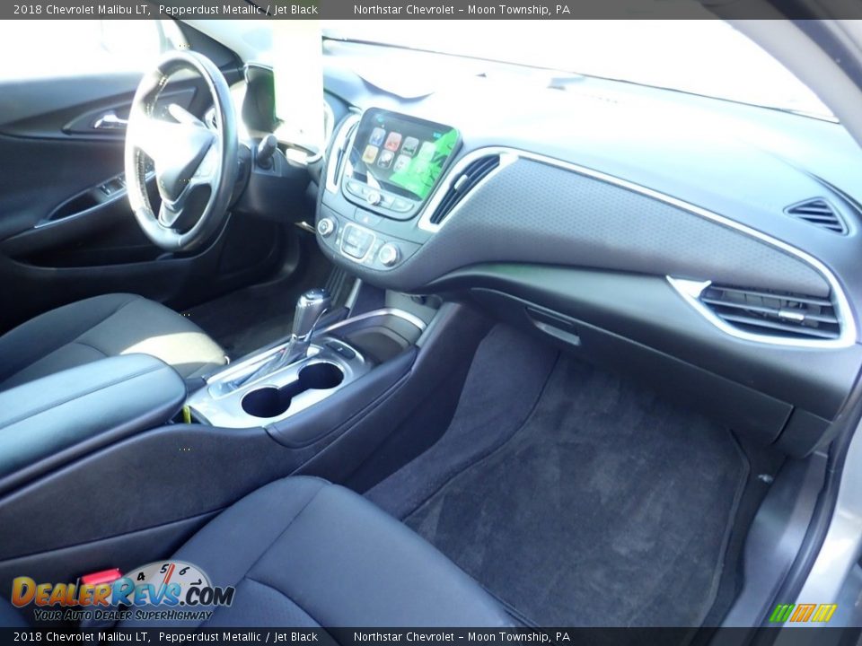 2018 Chevrolet Malibu LT Pepperdust Metallic / Jet Black Photo #16