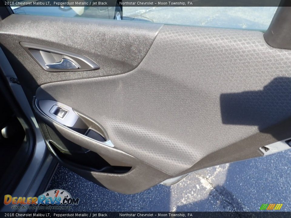 2018 Chevrolet Malibu LT Pepperdust Metallic / Jet Black Photo #19