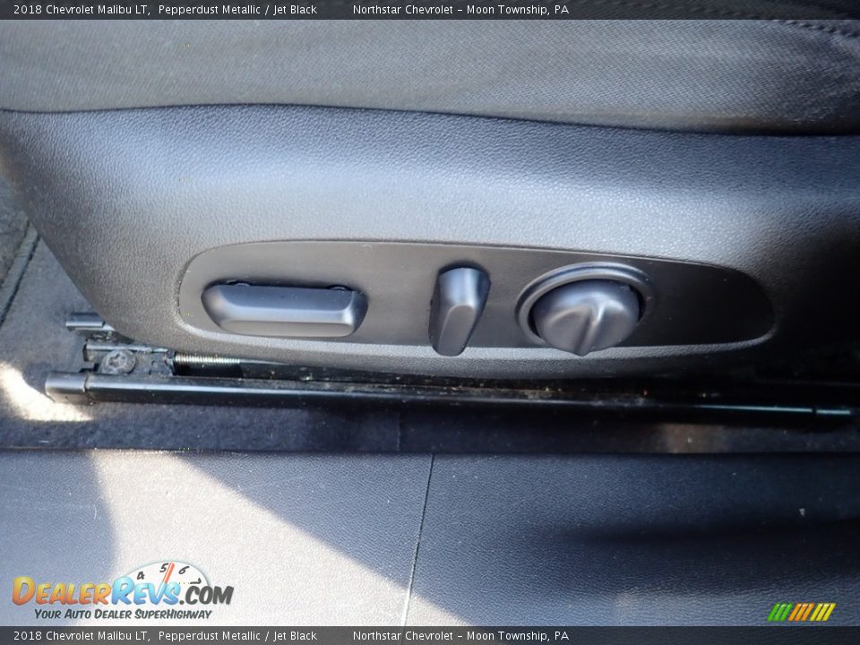 2018 Chevrolet Malibu LT Pepperdust Metallic / Jet Black Photo #25