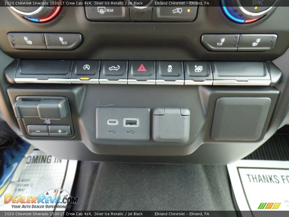 2020 Chevrolet Silverado 1500 LT Crew Cab 4x4 Silver Ice Metallic / Jet Black Photo #30