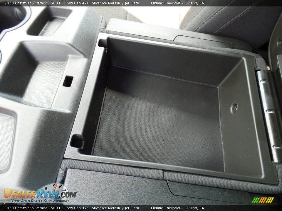2020 Chevrolet Silverado 1500 LT Crew Cab 4x4 Silver Ice Metallic / Jet Black Photo #33
