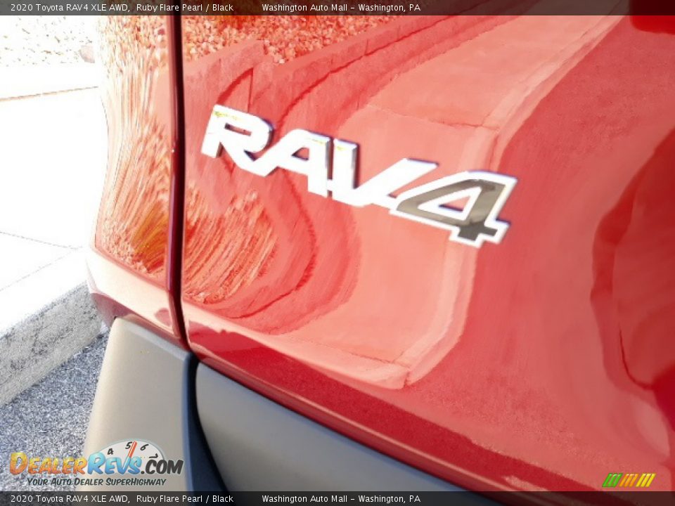 2020 Toyota RAV4 XLE AWD Ruby Flare Pearl / Black Photo #35