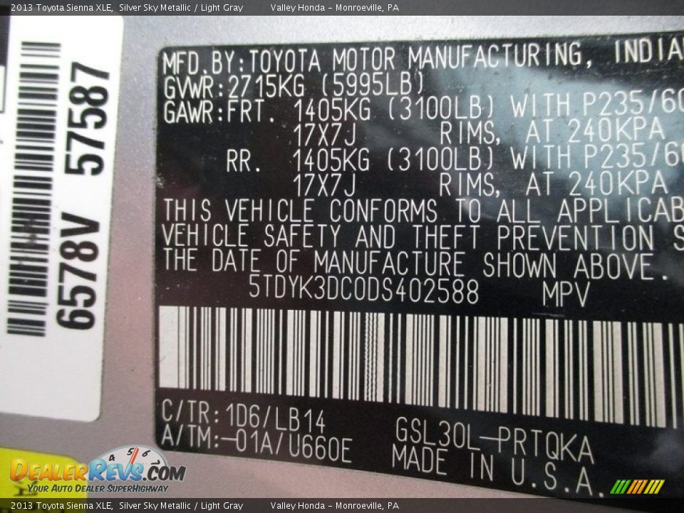 2013 Toyota Sienna XLE Silver Sky Metallic / Light Gray Photo #19