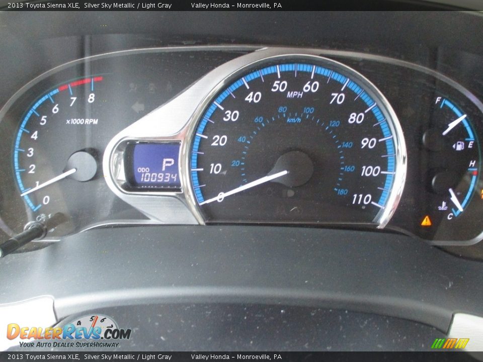 2013 Toyota Sienna XLE Silver Sky Metallic / Light Gray Photo #20
