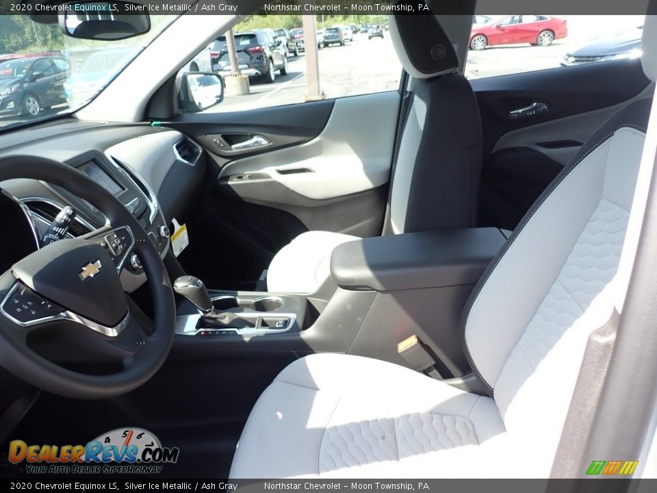 2020 Chevrolet Equinox LS Silver Ice Metallic / Ash Gray Photo #13