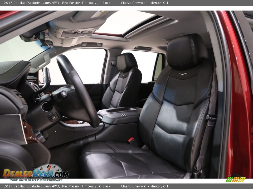 2017 Cadillac Escalade Luxury 4WD Red Passion Tintcoat / Jet Black Photo #5