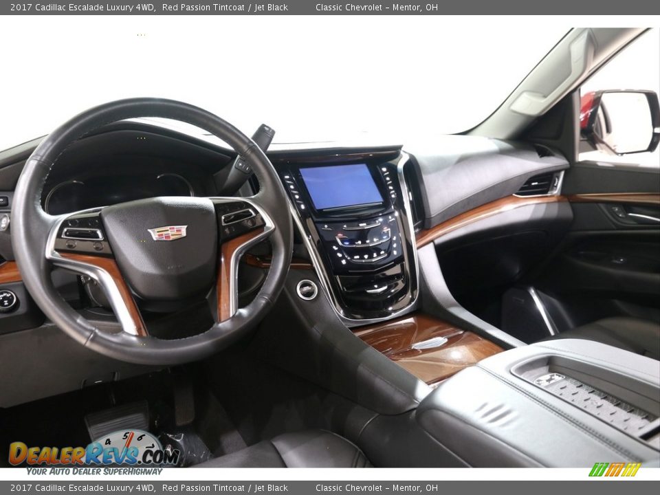 2017 Cadillac Escalade Luxury 4WD Red Passion Tintcoat / Jet Black Photo #7
