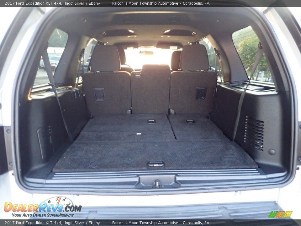 2017 Ford Expedition XLT 4x4 Ingot Silver / Ebony Photo #4