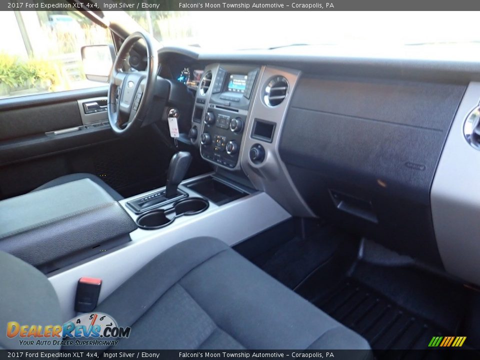 2017 Ford Expedition XLT 4x4 Ingot Silver / Ebony Photo #12
