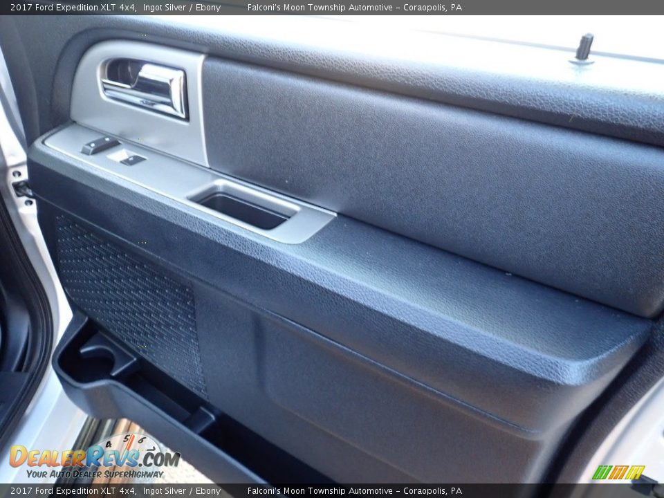 2017 Ford Expedition XLT 4x4 Ingot Silver / Ebony Photo #13