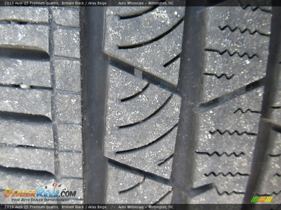 2019 Audi Q5 Premium quattro Brilliant Black / Atlas Beige Photo #9