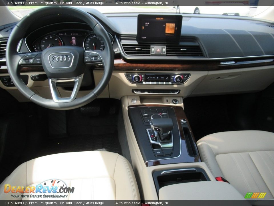 2019 Audi Q5 Premium quattro Brilliant Black / Atlas Beige Photo #15