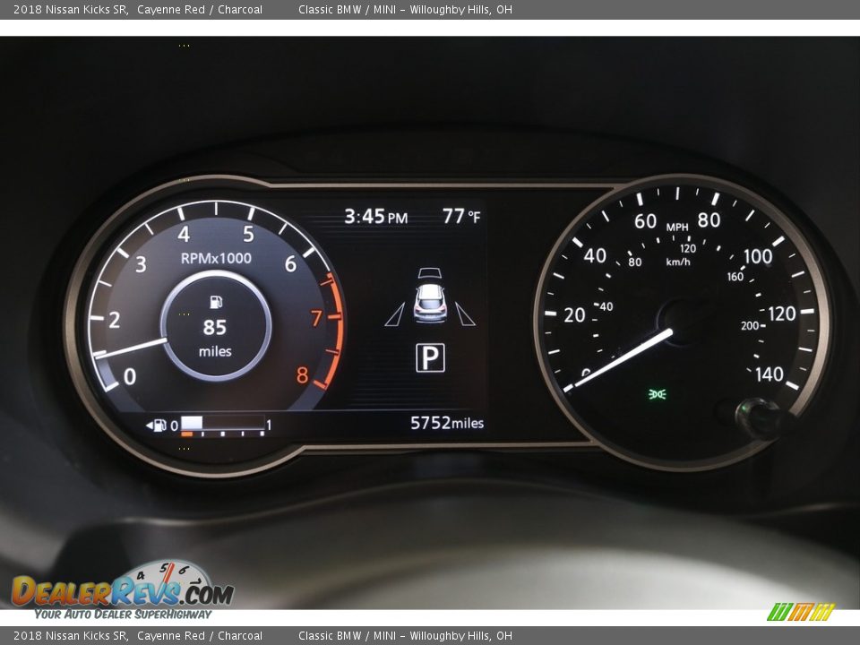 2018 Nissan Kicks SR Cayenne Red / Charcoal Photo #8