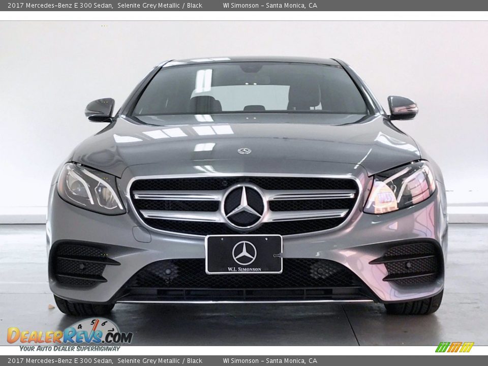 2017 Mercedes-Benz E 300 Sedan Selenite Grey Metallic / Black Photo #2