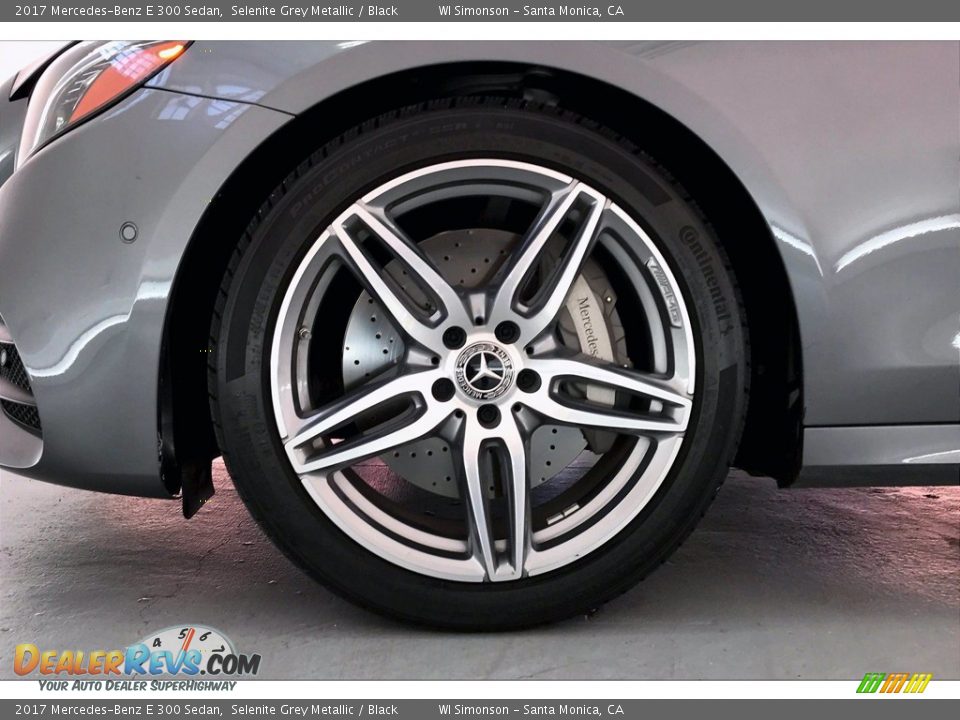 2017 Mercedes-Benz E 300 Sedan Selenite Grey Metallic / Black Photo #8