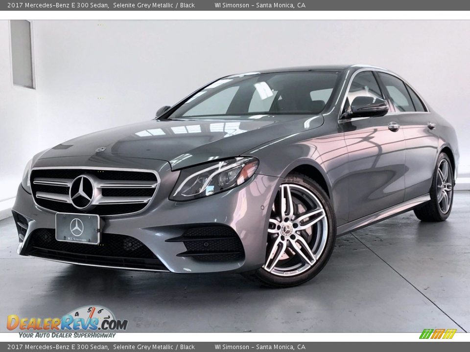 2017 Mercedes-Benz E 300 Sedan Selenite Grey Metallic / Black Photo #12