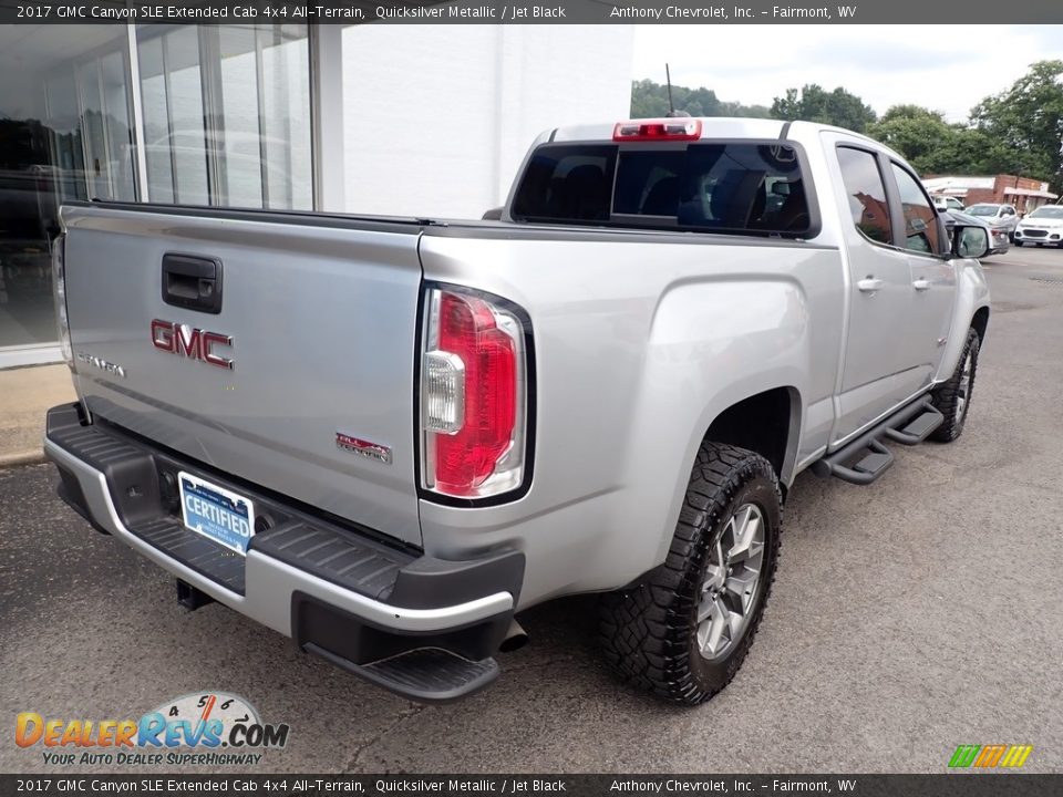 Quicksilver Metallic 2017 GMC Canyon SLE Extended Cab 4x4 All-Terrain Photo #3