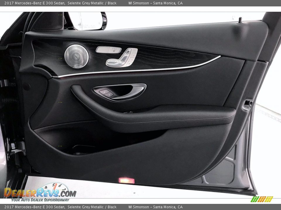 2017 Mercedes-Benz E 300 Sedan Selenite Grey Metallic / Black Photo #30