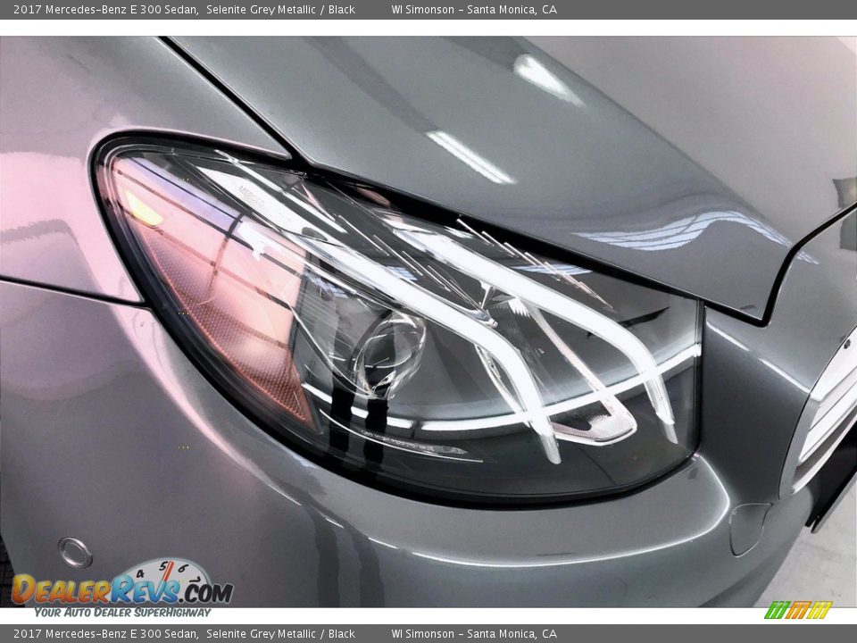 2017 Mercedes-Benz E 300 Sedan Selenite Grey Metallic / Black Photo #32