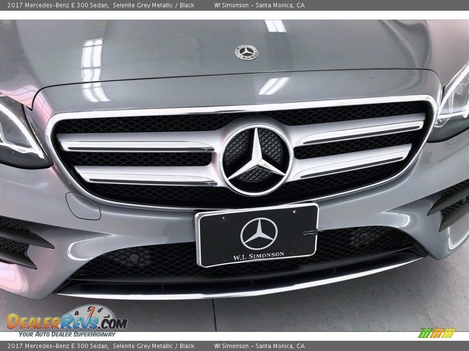 2017 Mercedes-Benz E 300 Sedan Selenite Grey Metallic / Black Photo #33