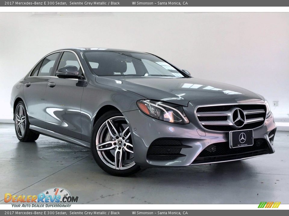 2017 Mercedes-Benz E 300 Sedan Selenite Grey Metallic / Black Photo #34