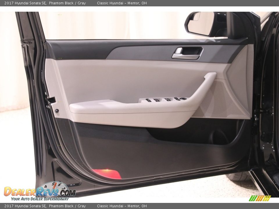 2017 Hyundai Sonata SE Phantom Black / Gray Photo #4