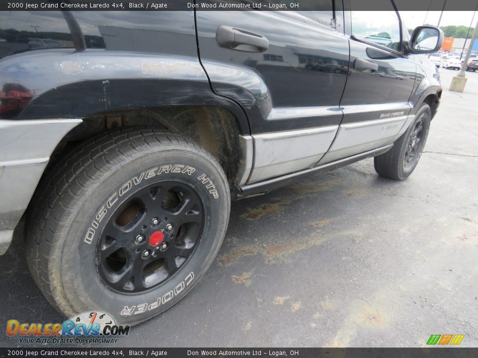 2000 Jeep Grand Cherokee Laredo 4x4 Black / Agate Photo #16