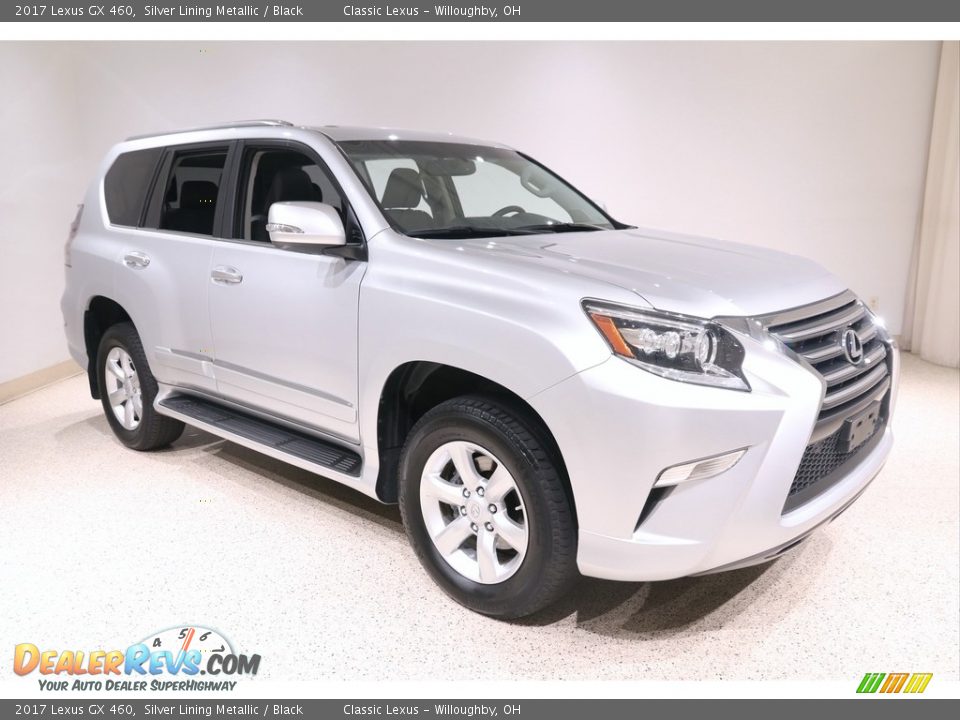 Front 3/4 View of 2017 Lexus GX 460 Photo #1