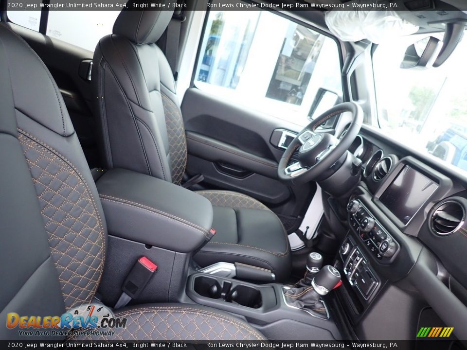 2020 Jeep Wrangler Unlimited Sahara 4x4 Bright White / Black Photo #6