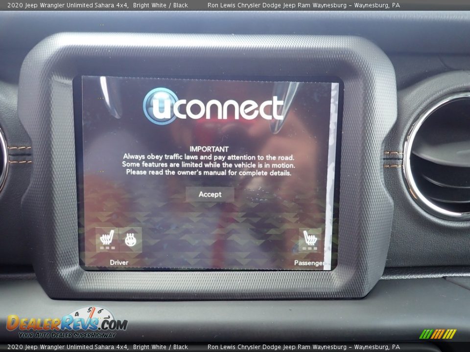 2020 Jeep Wrangler Unlimited Sahara 4x4 Bright White / Black Photo #15