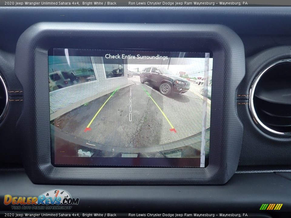 2020 Jeep Wrangler Unlimited Sahara 4x4 Bright White / Black Photo #16