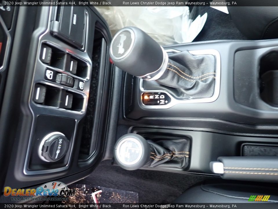 2020 Jeep Wrangler Unlimited Sahara 4x4 Bright White / Black Photo #20