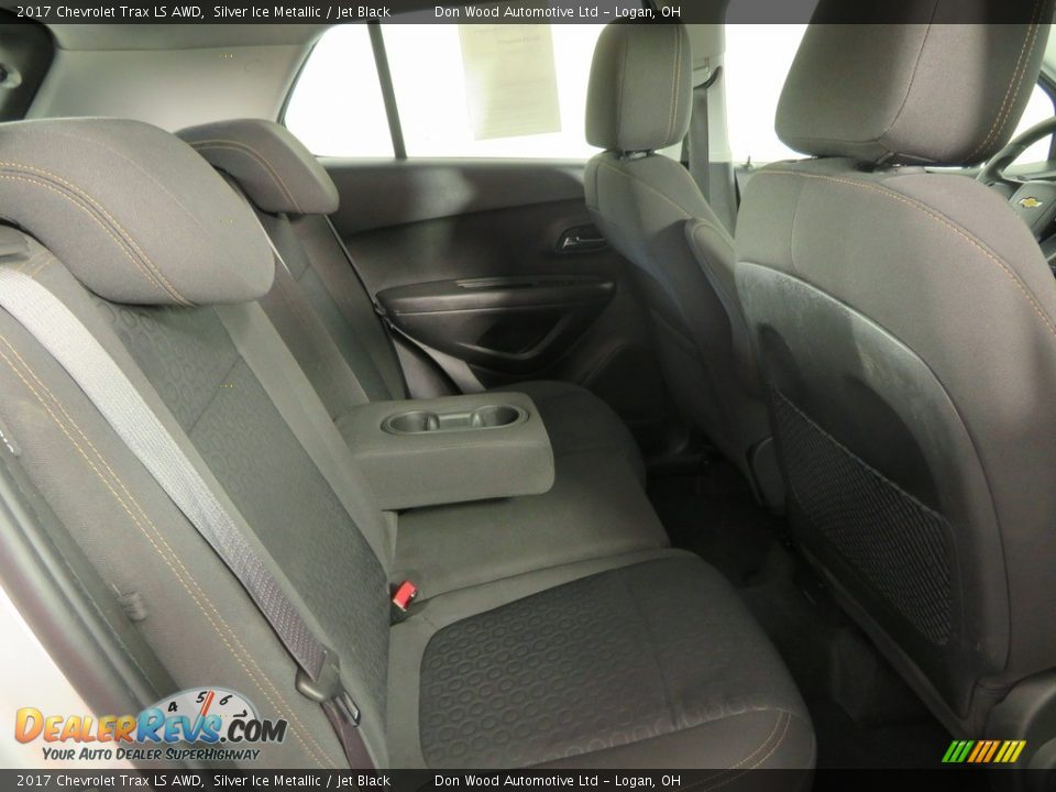 2017 Chevrolet Trax LS AWD Silver Ice Metallic / Jet Black Photo #34