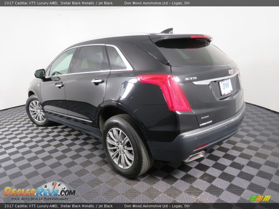 2017 Cadillac XT5 Luxury AWD Stellar Black Metallic / Jet Black Photo #13