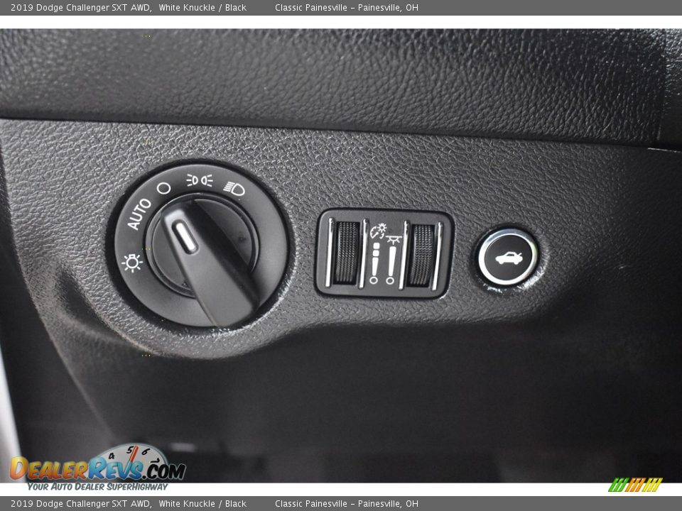 2019 Dodge Challenger SXT AWD White Knuckle / Black Photo #11