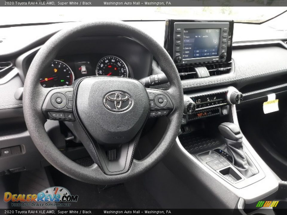 2020 Toyota RAV4 XLE AWD Super White / Black Photo #3