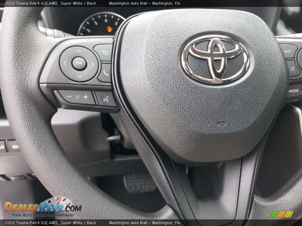 2020 Toyota RAV4 XLE AWD Super White / Black Photo #5