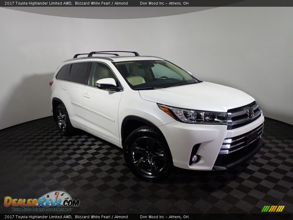 2017 Toyota Highlander Limited AWD Blizzard White Pearl / Almond Photo #3