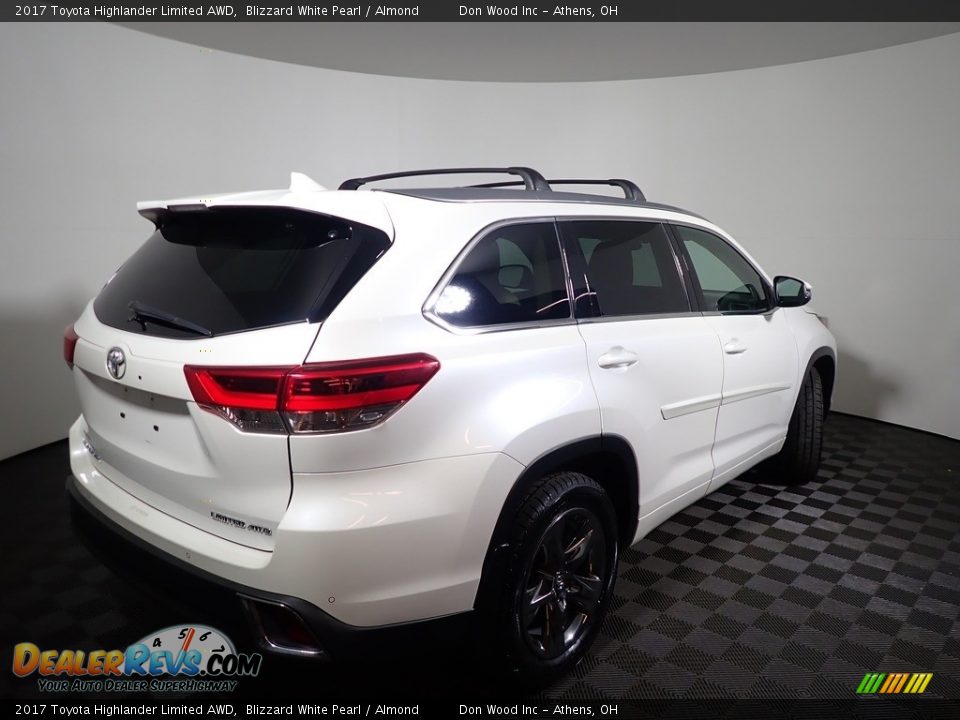 2017 Toyota Highlander Limited AWD Blizzard White Pearl / Almond Photo #5