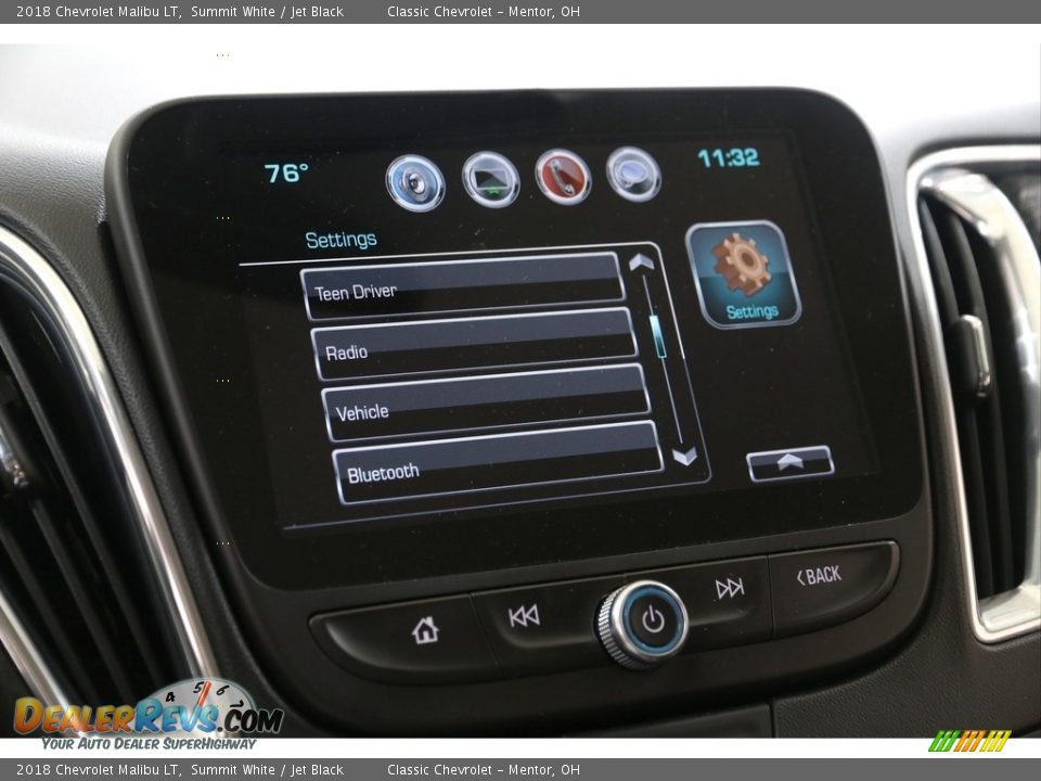 2018 Chevrolet Malibu LT Summit White / Jet Black Photo #16