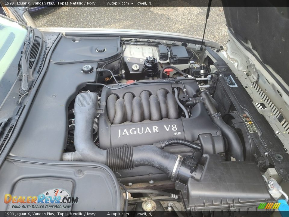 1999 Jaguar XJ Vanden Plas Topaz Metallic / Ivory Photo #20