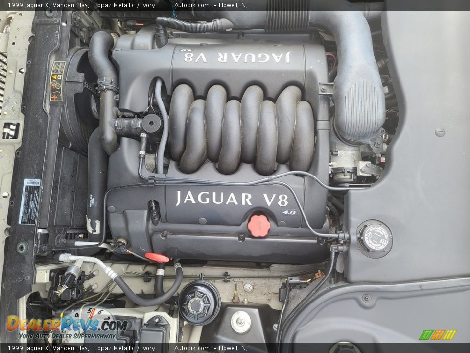 1999 Jaguar XJ Vanden Plas Topaz Metallic / Ivory Photo #21